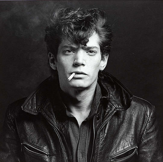  Robert Mapplethorpe | Art Exhibit